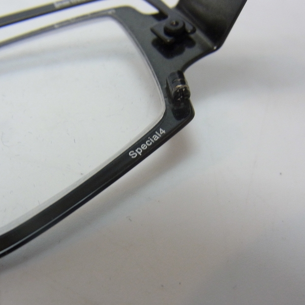 実際に弊社で買取させて頂いたLess than human/レスザンヒューマン×蛇にピアス-2 Special4 蛇皮 ピアス付きの画像 7枚目