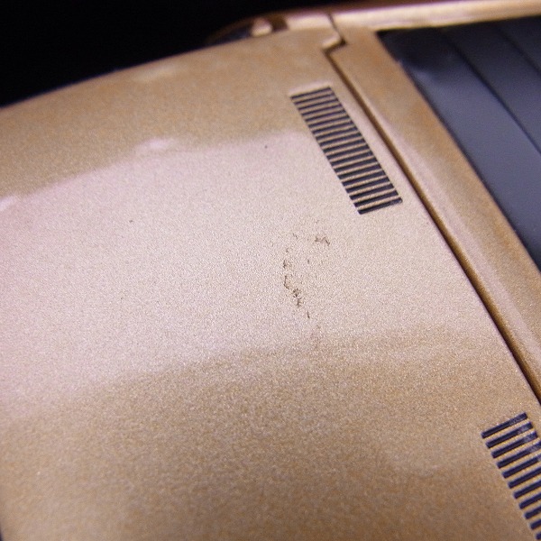 実際に弊社で買取させて頂いたKYOSHO/京商 ランボルギーニ ミウラ P400 ゴールド 1686台限定 1/18の画像 4枚目