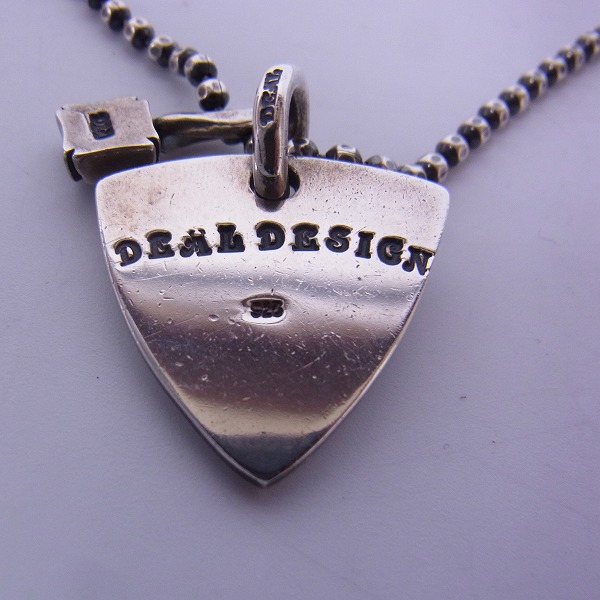 実際に弊社で買取させて頂いたDEAL DESIGN/ディールデザイン ブラックロックチェーン/ギターピックペンダント/クロスチャームの画像 2枚目