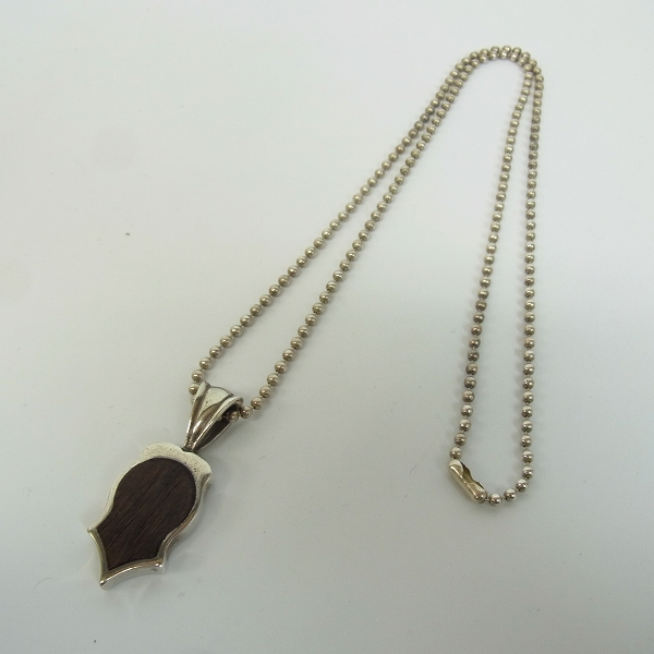 実際に弊社で買取させて頂いたSTANLEY GUESS/スタンリーゲス ウッドギターペンダント/ネックレス