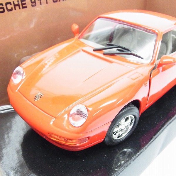 実際に弊社で買取させて頂いたMOTOR MAX 1/24 1997 PORSCHE/ポルシェ 911 CARRERA/カレラ レッド ２台セットの画像 3枚目
