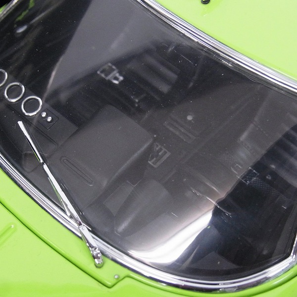 実際に弊社で買取させて頂いたKYOSHO/京商 ランボルギーニ P400SV ライトグリーン 08313LG 1/18の画像 5枚目