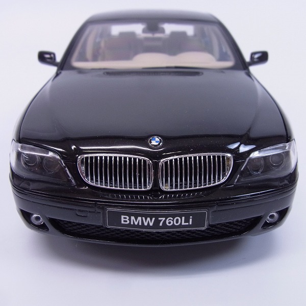 実際に弊社で買取させて頂いたKYOSHO/京商 BMW 760Li Individual 7シリーズ 08573RB ブラック 1/18の画像 1枚目