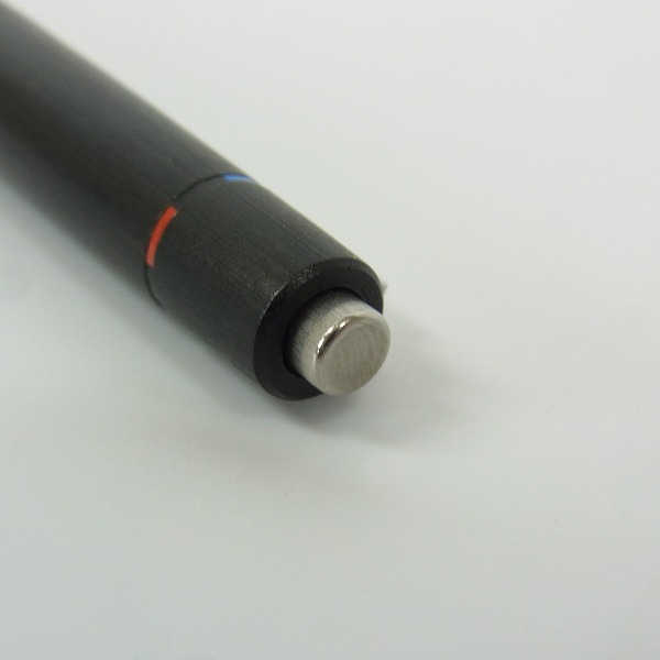 実際に弊社で買取させて頂いたLAMY/ラミー 2000 L401 4色ボールペン/筆記用具 赤/青/緑/黒の画像 2枚目