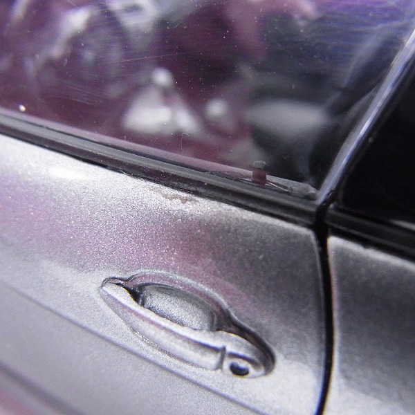 実際に弊社で買取させて頂いたKYOSHO/京商 BMW M6 クーペ 08703GR グレー 1/18の画像 6枚目