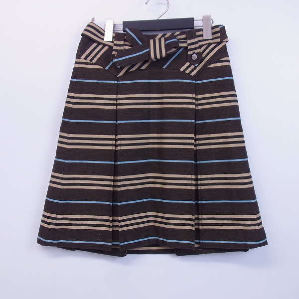 実際に弊社で買取させて頂いたBURBERRY LONDON BLUE LABEL/バーバリー ボーダーウール混スカート/38