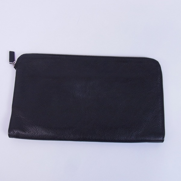 実際に弊社で買取させて頂いたBARNEYS NEWYORK/バーニーズニューヨーク レザークラッチバッグの画像 1枚目