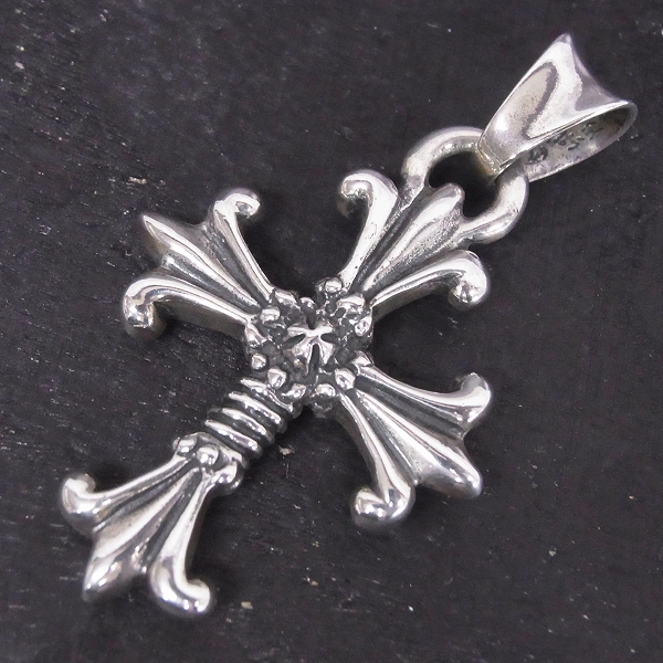 実際に弊社で買取させて頂いたTRAVIS WALKER/トラヴィスワーカー ダブルクロス ペンダントトップ