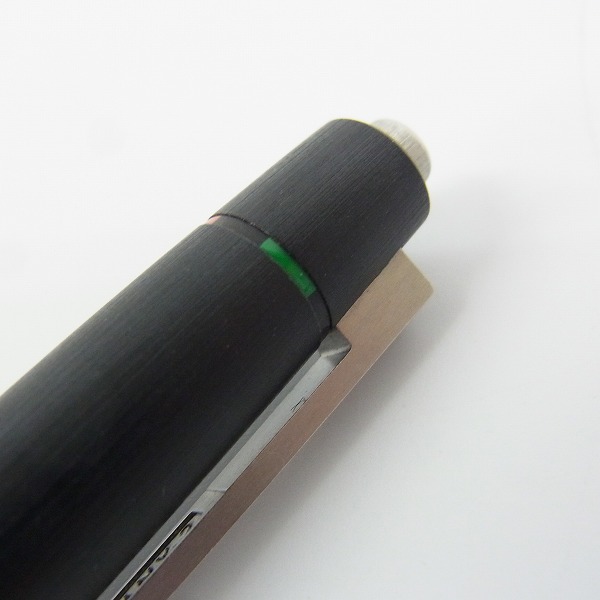 実際に弊社で買取させて頂いたLAMY/ラミー 2000 L401 4色ボールペン/筆記用具 赤/青/緑/黒の画像 3枚目