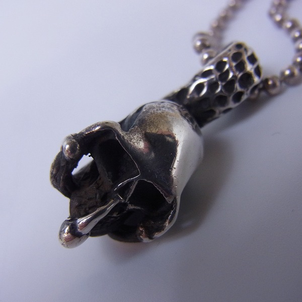 実際に弊社で買取させて頂いたSTANLEY GUESS/スタンリーゲス タロンアンダースカルペンダント ネックレス