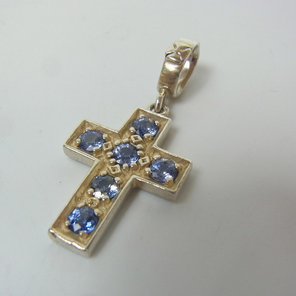 実際に弊社で買取させて頂いたLoreeRodkinGothic/ローリーロドキン スクエアクロスチャーム