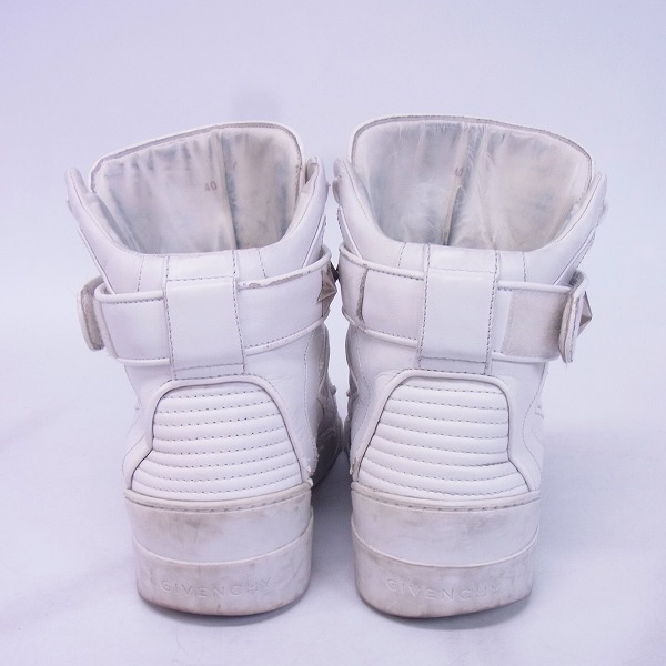 実際に弊社で買取させて頂いたGIVENCHY/ジバンシィ 15SS スタースタッズ レザー ハイカットスニーカー/40の画像 1枚目