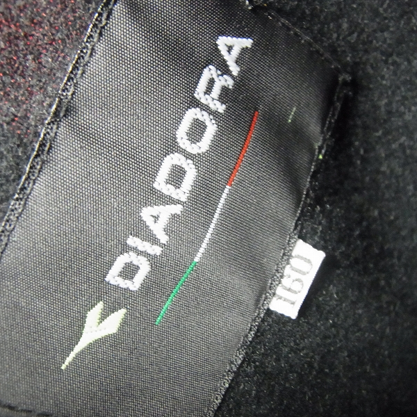 実際に弊社で買取させて頂いた【未使用】DIADORA/ディアドラ キッズ ウィンドアップスーツ セットアップ 160の画像 2枚目