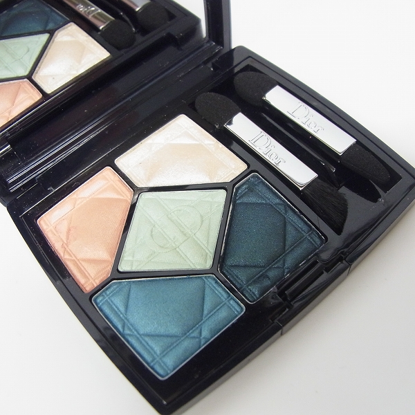 実際に弊社で買取させて頂いたChristian Dior/クリスチャンディオール アイシャドウ 857-RUBY等パレット 2点セットの画像 2枚目