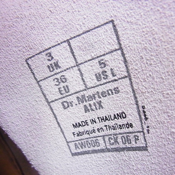 実際に弊社で買取させて頂いたDr.Martens/ドクターマーチン ALIX/アリックス 10ホールサイドジップブーツ AW006/UK3 の画像 5枚目