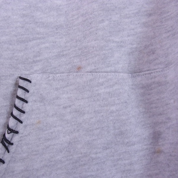 実際に弊社で買取させて頂いたA&G/エーアンドジー スカルパッチ プルオーバースウェットパーカー Mの画像 4枚目