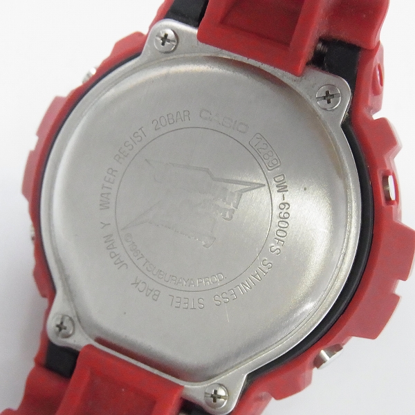 実際に弊社で買取させて頂いたG-SHOCK×ウルトラセブン×キューブリック 40周年記念モデル DW-6900FSの画像 3枚目