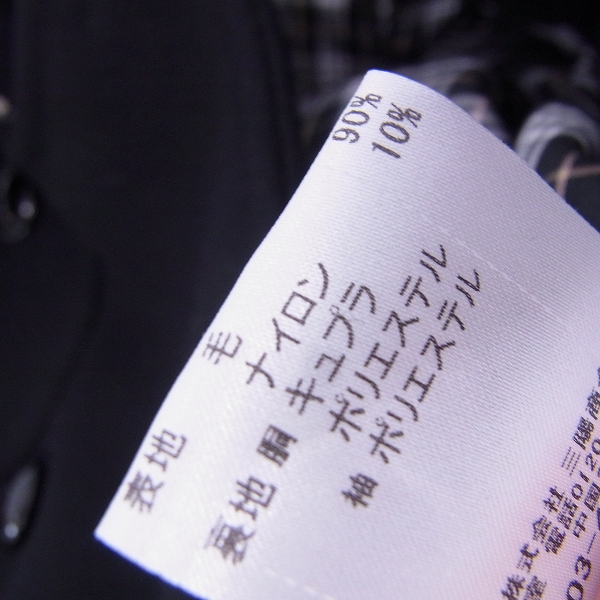 実際に弊社で買取させて頂いたBURBERRY BLUE LABEL/バーバリーブルーレーベル ウール トレンチコート 裏地チェック ブラック/36の画像 3枚目