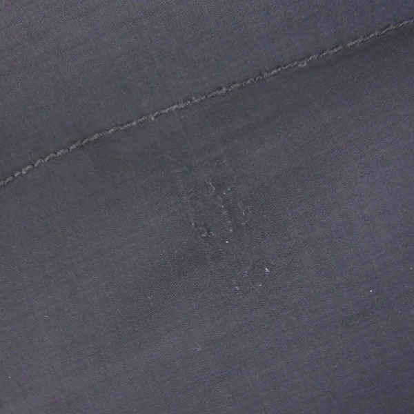 実際に弊社で買取させて頂いたARMANI JEANS/アルマーニジーンズ ナイロン フード付ダウンジャケット 50の画像 5枚目