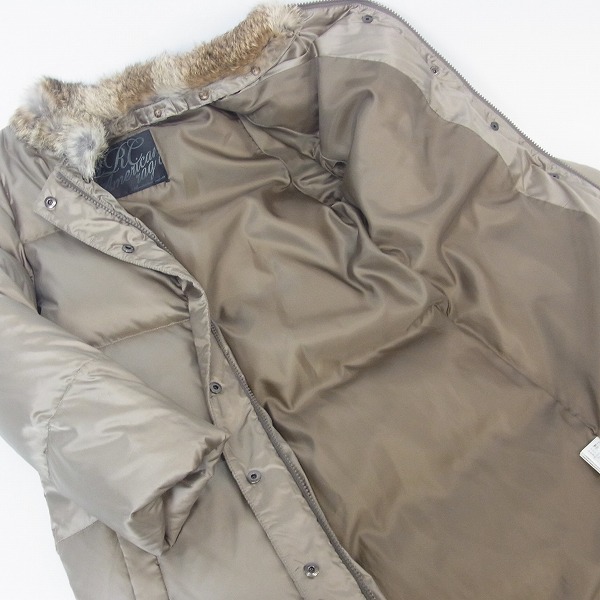実際に弊社で買取させて頂いたAMERICAN RAG CIE/アメリカンラグ シー ラビットファー付き ダウン ロングコート Fの画像 4枚目