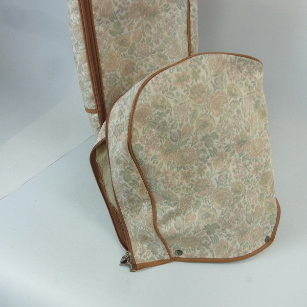 実際に弊社で買取させて頂いた★FILA/フィラ レディースゴルフ 3分割キャディバッグ 花柄の画像 5枚目