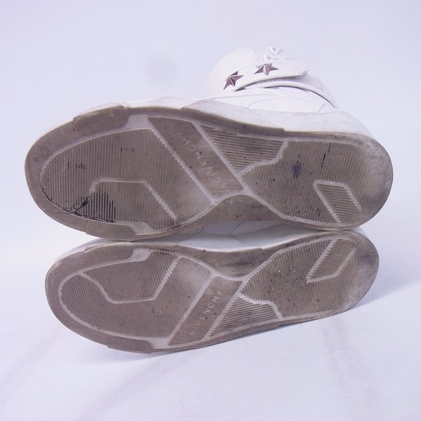 実際に弊社で買取させて頂いたGIVENCHY/ジバンシィ 15SS スタースタッズ レザー ハイカットスニーカー/40の画像 2枚目