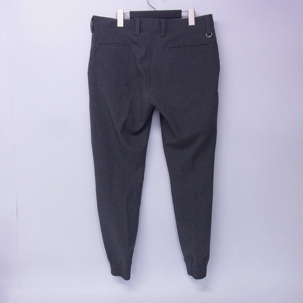 実際に弊社で買取させて頂いたuniform experiment/ユニフォームエクスペリメント タック スラックパンツ UE-170001/グレー 2の画像 1枚目
