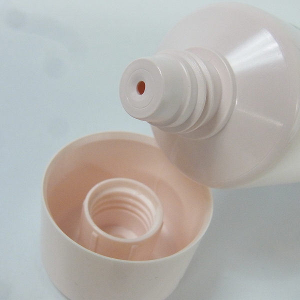 実際に弊社で買取させて頂いたJimmy Choo/ジミーチュウ ILLICIT FLOWER/イリシット フラワー ギフト オードトワレ/ボディーローション/シャワージェルの画像 7枚目