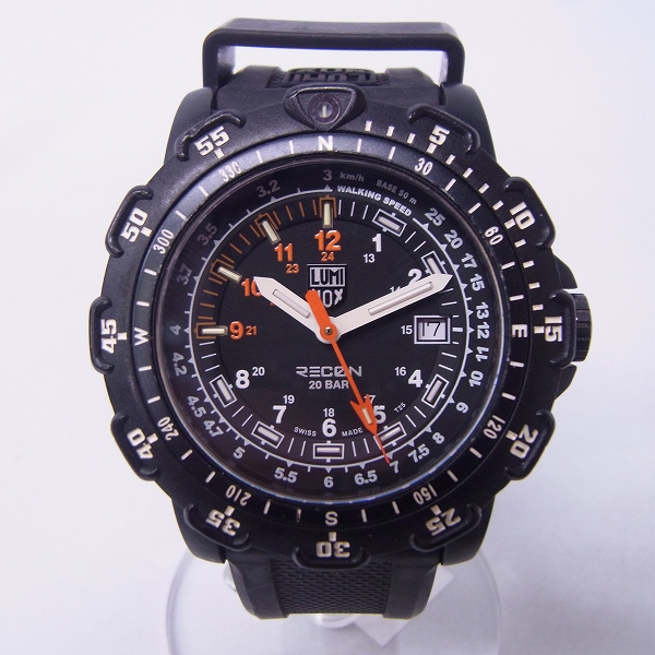 実際に弊社で買取させて頂いたLUMINOX/ルミノックス 8800 RECON/リーコン POINTMAN/ポイントマン 黒文字盤 腕時計【動作未確認】