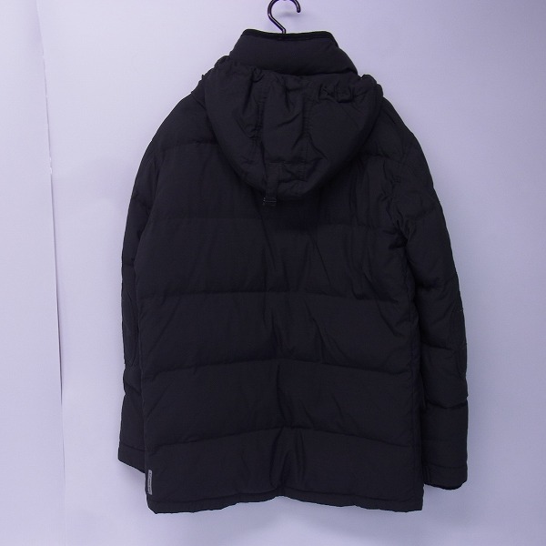 実際に弊社で買取させて頂いたARMANI JEANS/アルマーニジーンズ ナイロン フード付ダウンジャケット 50の画像 1枚目