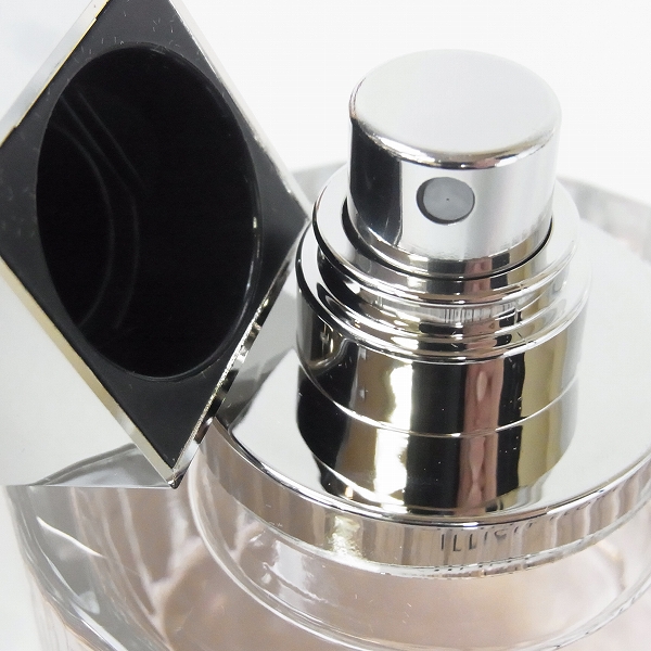 実際に弊社で買取させて頂いたJimmy Choo/ジミーチュウ ILLICIT FLOWER/イリシット フラワー ギフト オードトワレ/ボディーローション/シャワージェルの画像 2枚目