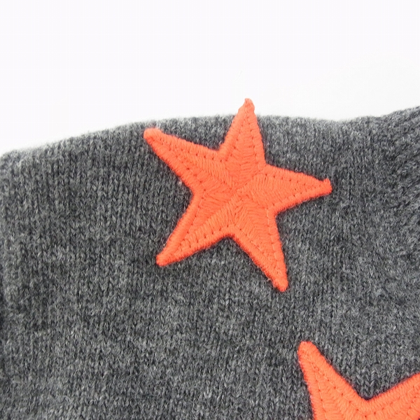 実際に弊社で買取させて頂いたGIVENCHY/ジバンシー 13AW スターワッペンウールクルーネックニット/XSの画像 4枚目