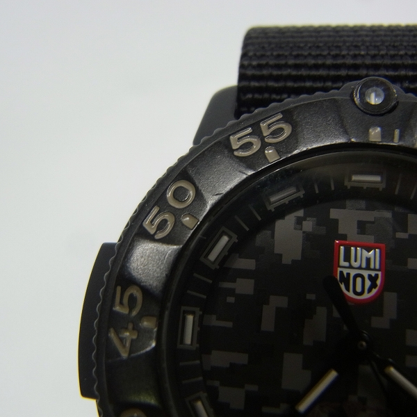 実際に弊社で買取させて頂いたLUMINOX/ルミノックス J.G.S.D.F 自衛隊 ミリタリー 限定500本 ネイビーシールズ クォーツ 腕時計の画像 7枚目