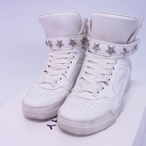 実際に弊社で買取させて頂いたGIVENCHY/ジバンシィ 15SS スタースタッズ レザー ハイカットスニーカー/40