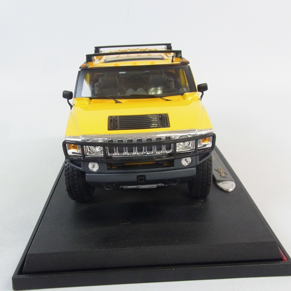 実際に弊社で買取させて頂いたmaisto/マイスト 1/18ミニカー  HUMMER/ハマー H2 SUV イエロー premium EDITIONの画像 1枚目