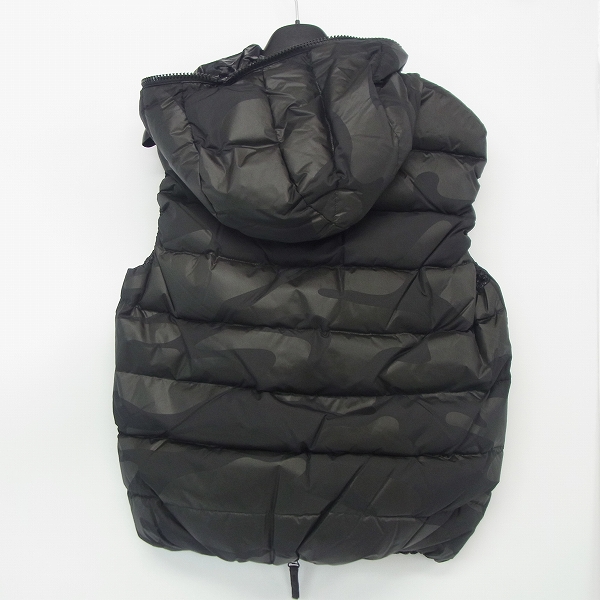 実際に弊社で買取させて頂いた【未使用】HYDROGEN×DUVETICA/ハイドロゲン×デュベティカ   ブラックカモ ダウンベスト 21D002/50の画像 1枚目