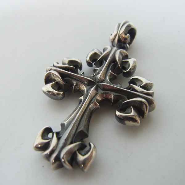 実際に弊社で買取させて頂いたDEAL DESIGN/ディールデザイン リリークロス シルバー ペンダント/シルバー