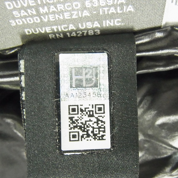 実際に弊社で買取させて頂いた【未使用】HYDROGEN×DUVETICA/ハイドロゲン×デュベティカ   ブラックカモ ダウンベスト 21D002/50の画像 4枚目