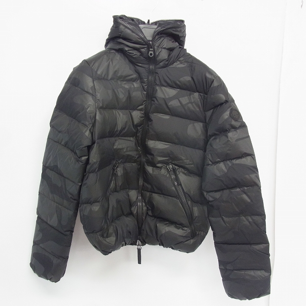 実際に弊社で買取させて頂いたHYDROGEN×DUVETICA/ハイドロゲン×デュベティカ ブラックカモ ダウンジャケット 21D004/50