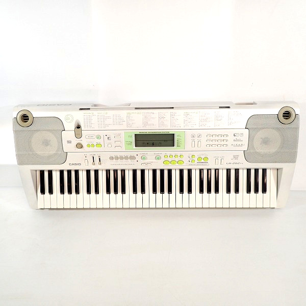 ☆CASIO/カシオ 61鍵盤 光ナビゲーション キーボード LK-202TVの買取