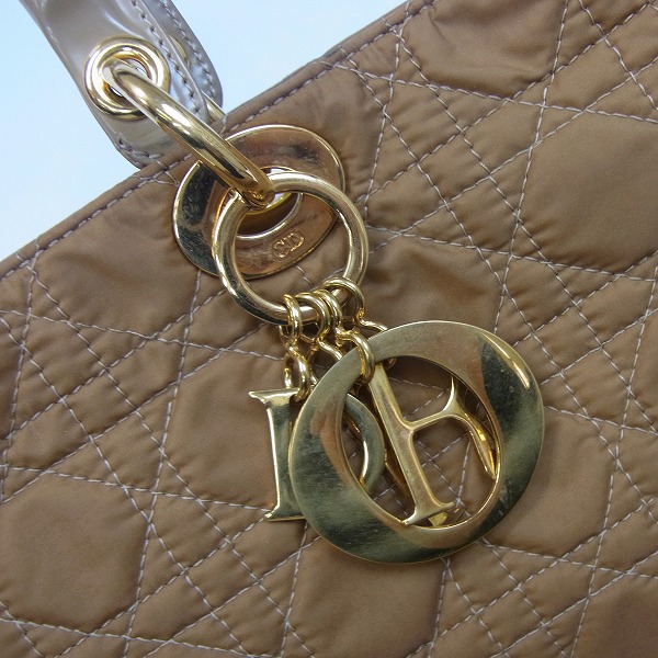 実際に弊社で買取させて頂いたChristian Dior/クリスチャンディオール ハンドバッグ/チャーム付の画像 8枚目