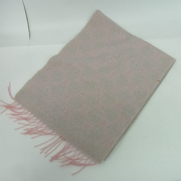 実際に弊社で買取させて頂いたCELINE/セリーヌ ロゴ総柄/フリンジ ウールマフラー