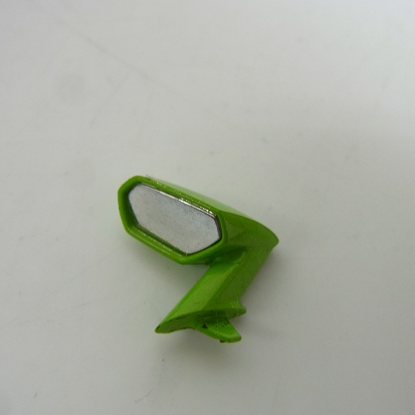 実際に弊社で買取させて頂いた【難有】KYOSHO/京商 Lamborghini Huracan ランボルギーニ ウラカン 1/18 ミニカー 緑の画像 5枚目