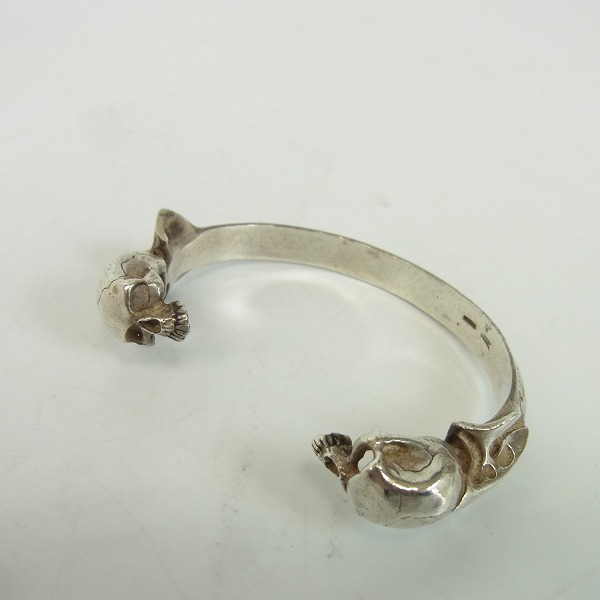 実際に弊社で買取させて頂いたCRAZY PIG/クレイジーピッグ 2スカル バングル ブレスレット/スモール