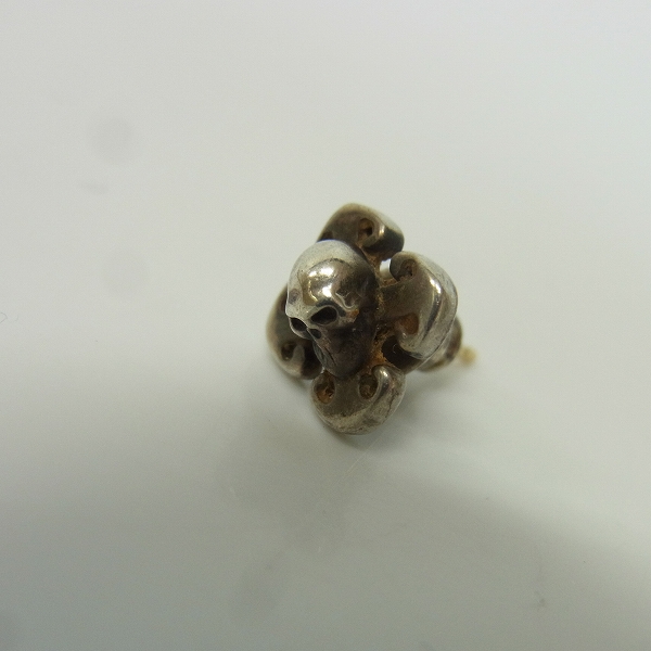 実際に弊社で買取させて頂いたSTANLEYGUESS/スタンリーゲス スカル/クロス モチーフ ピアス