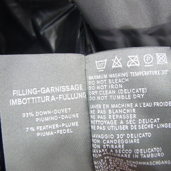 実際に弊社で買取させて頂いた【未使用】HYDROGEN×DUVETICA/ハイドロゲン×デュベティカ   ブラックカモ ダウンベスト 21D002/50の画像 4枚目