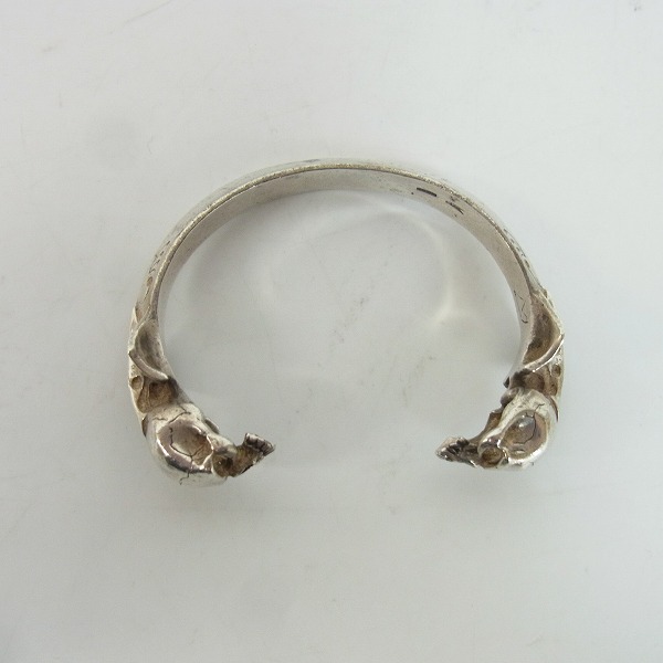 実際に弊社で買取させて頂いたCRAZY PIG/クレイジーピッグ 2スカル バングル ブレスレット/スモールの画像 1枚目