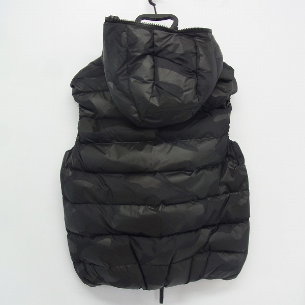 実際に弊社で買取させて頂いたHYDROGEN×DUVETICA/ハイドロゲン×デュベティカ ブラックカモ ダウンベスト 21D002/50の画像 1枚目