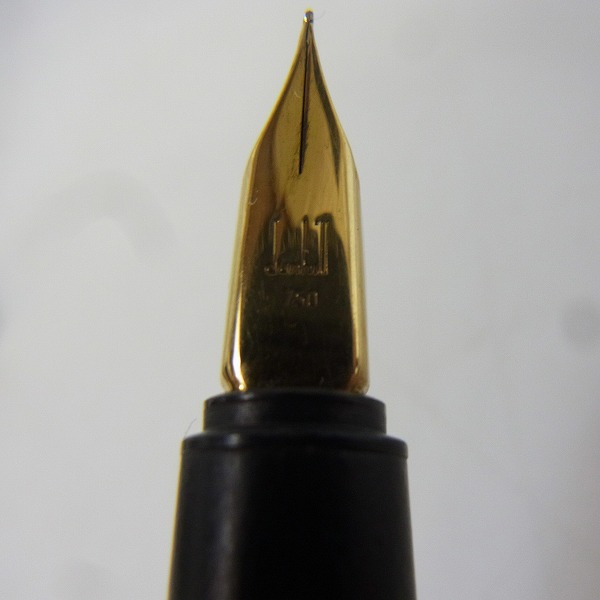 実際に弊社で買取させて頂いたdunhill/ダンヒル シルバー925 ドレスコレクション ペン先18K/750 万年筆の画像 1枚目