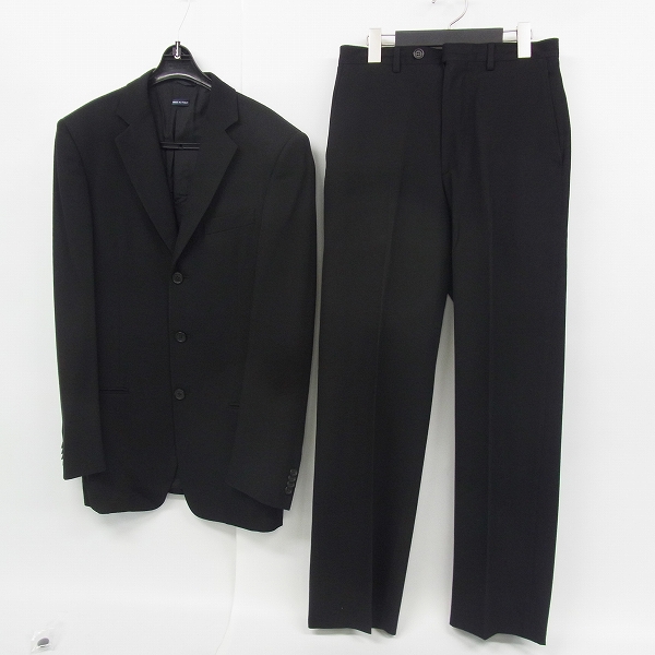 実際に弊社で買取させて頂いたGIORGIO ARMANI/ジョルジオアルマーニ BORGO21 セットアップ　３Bスーツ